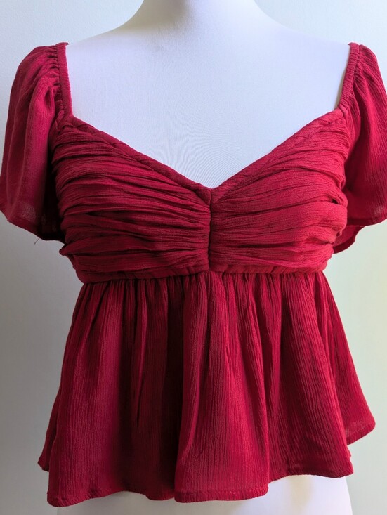 Hollister Tops - EUC....Hollister Sweetheart Neckline Ruched Red Babydoll Top Size S